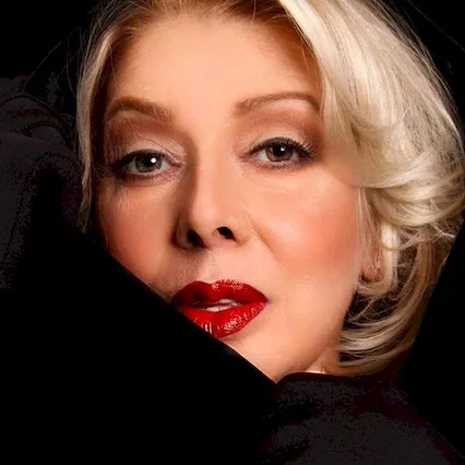  Patsy Gallant