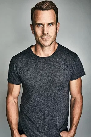 Gabriel Hogan photo