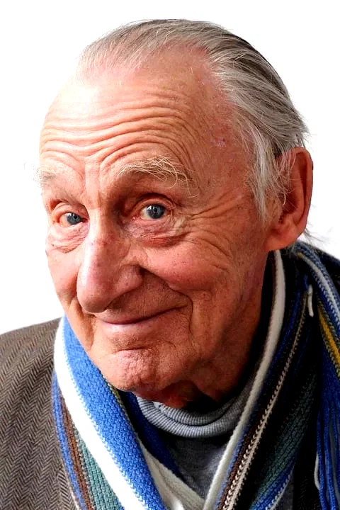 Geoffrey Bayldon