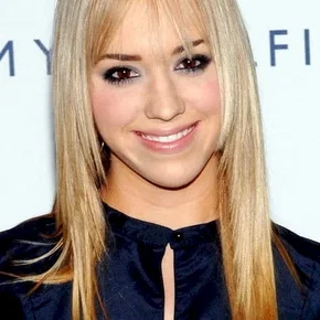 Photo star : Andrea Bowen