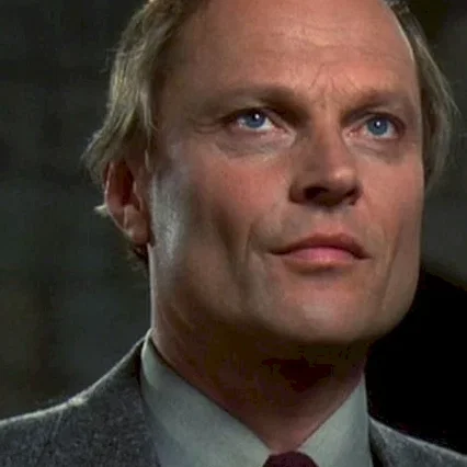  Christopher Neame