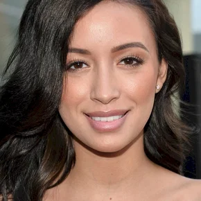 Photo star : Christian Serratos