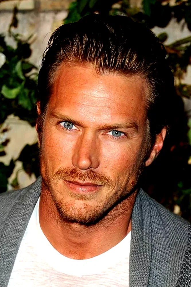 Jason Lewis