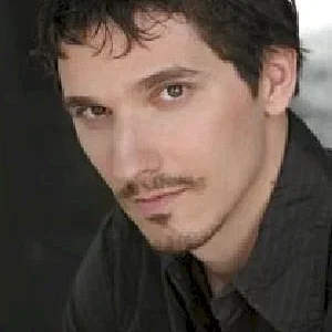  Chris Burns