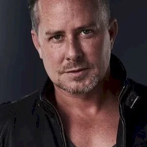 Photo star : Dean Armstrong