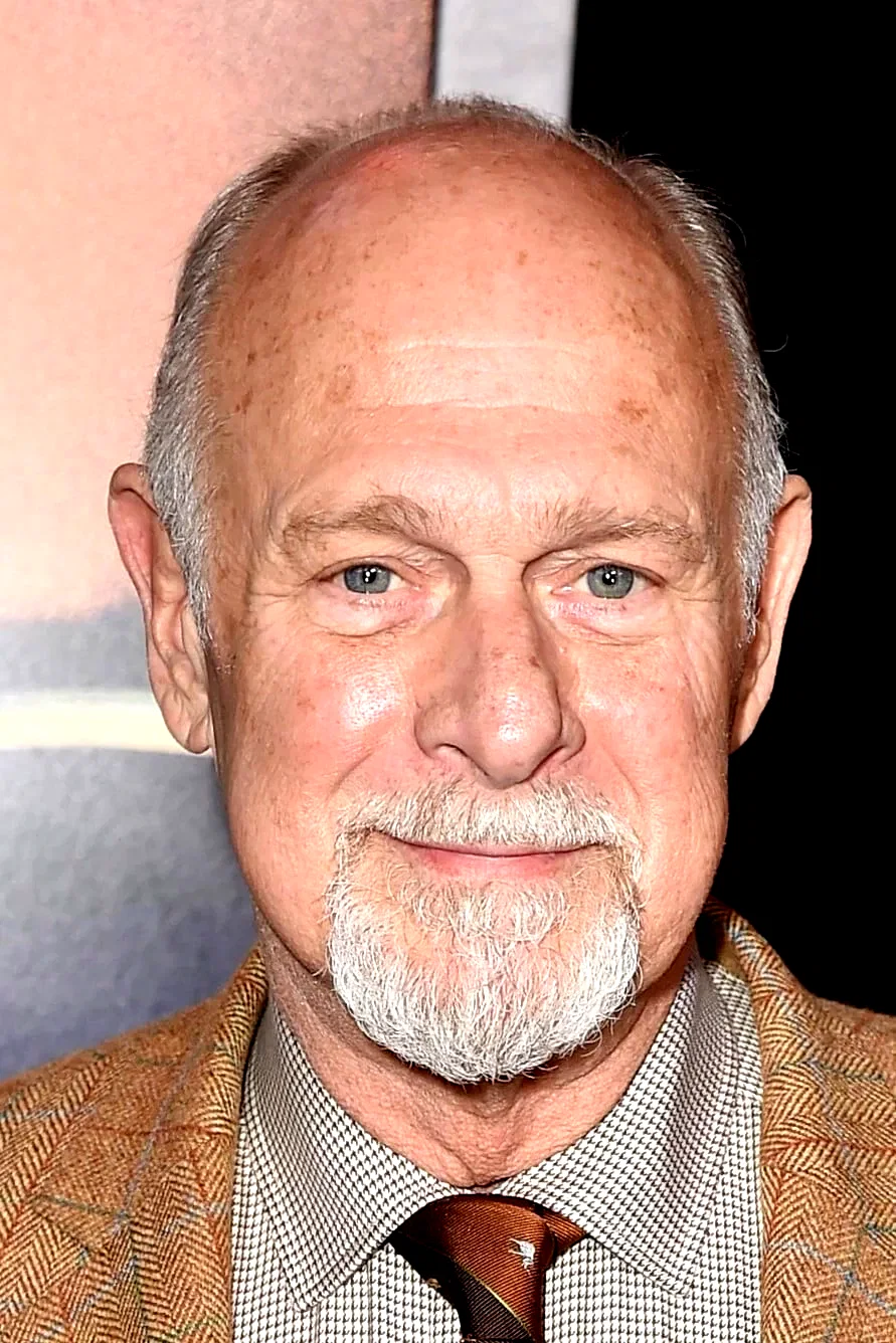  Gerald Mcraney
