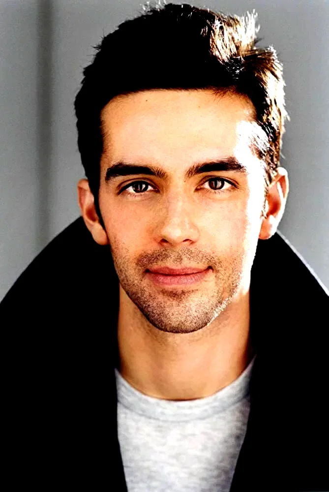 Michael Carbonaro