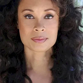 Photo star : Valarie Pettiford
