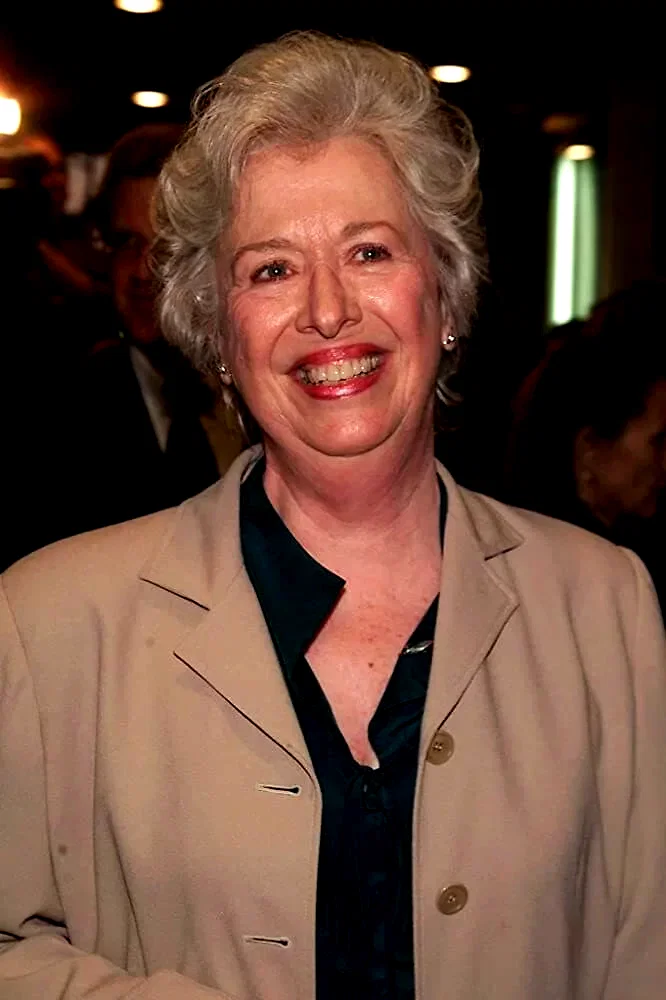 Polly Holliday