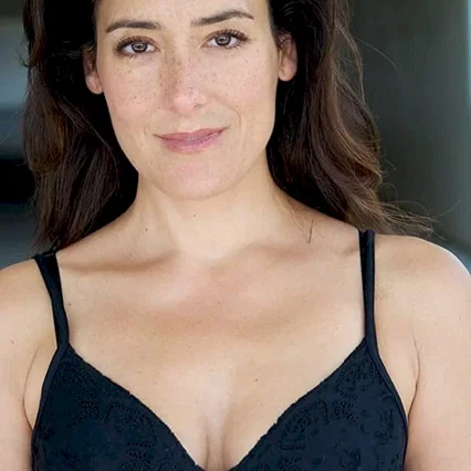  Alicia Coppola