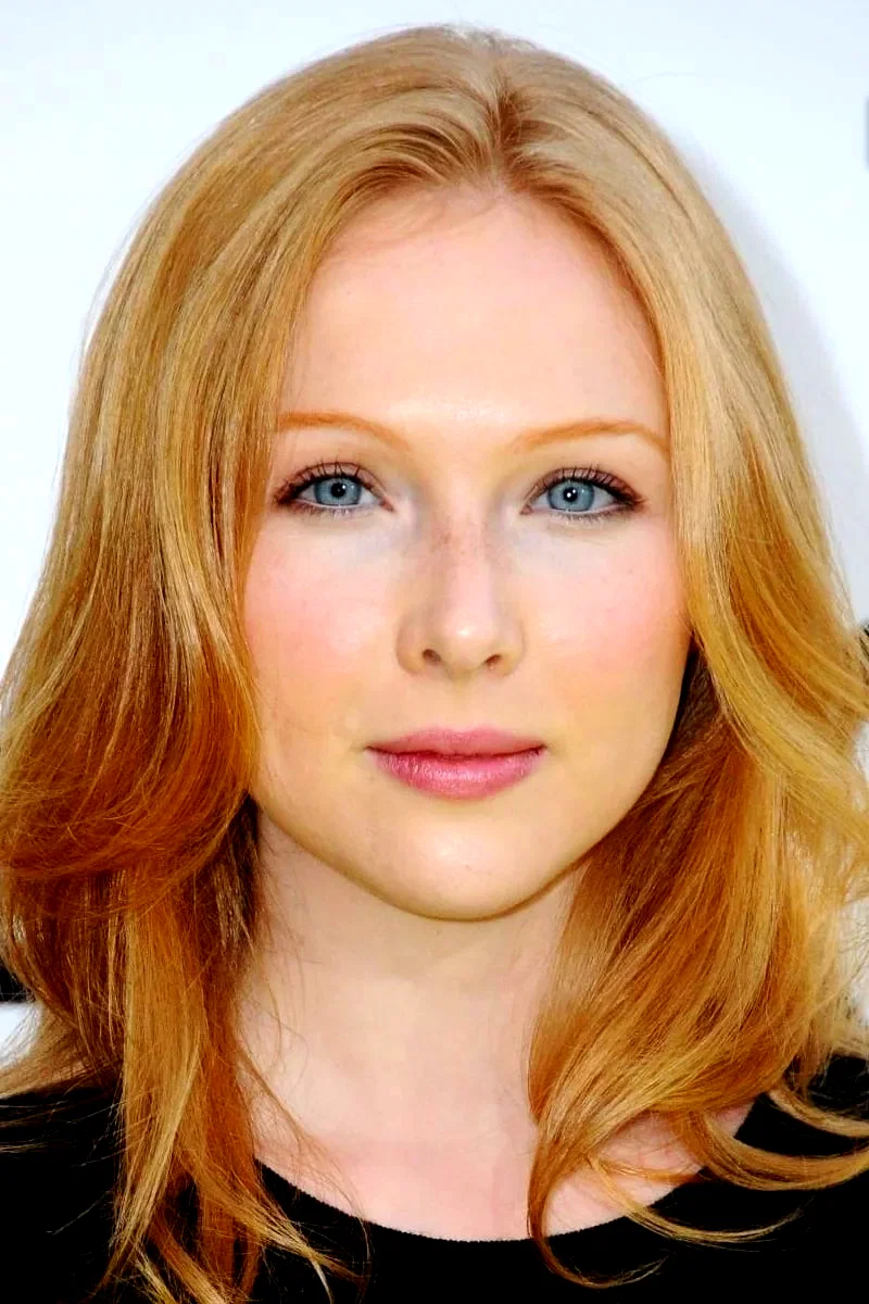 Molly Quinn