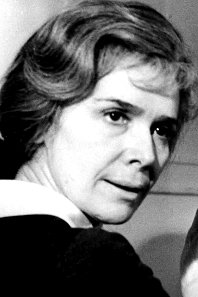  Rosemary Murphy