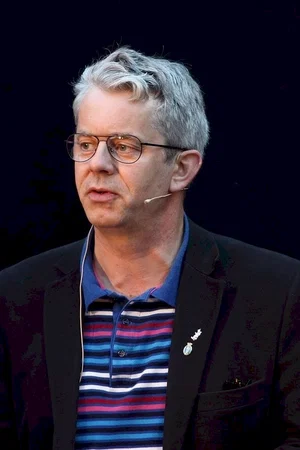 Knut Nærum