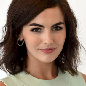 Photo star : Camilla Belle