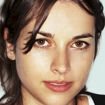 Amelia Warner