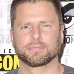 Photo star :  James Roday Rodriguez