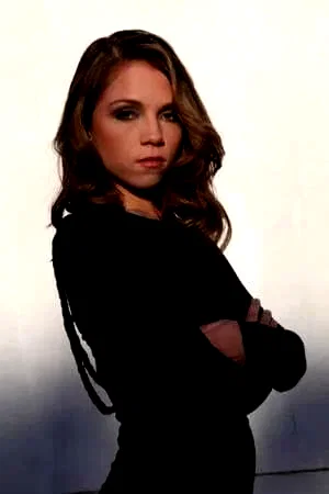  Laila Liliana Garro