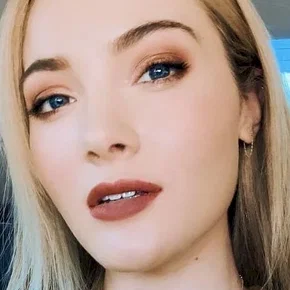 Photo star : Skyler Samuels