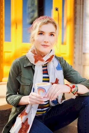 Skyler Samuels photo