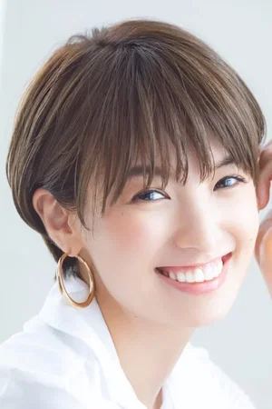  Akina Minami