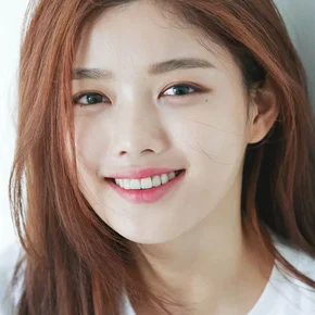 Photo star : Kim Yoo-Jin