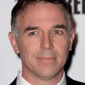 Photo star : Charlie Creed-Miles