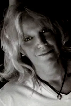 Marshall  Chapman