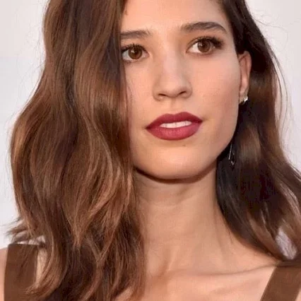  Kelsey Asbille
