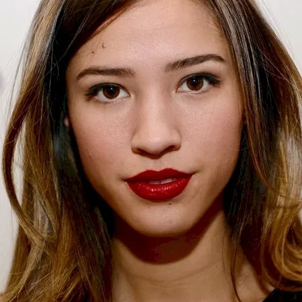  Kelsey Asbille