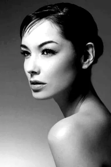 Bérénice Marlohe