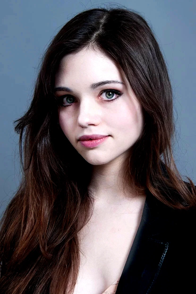 India Eisley