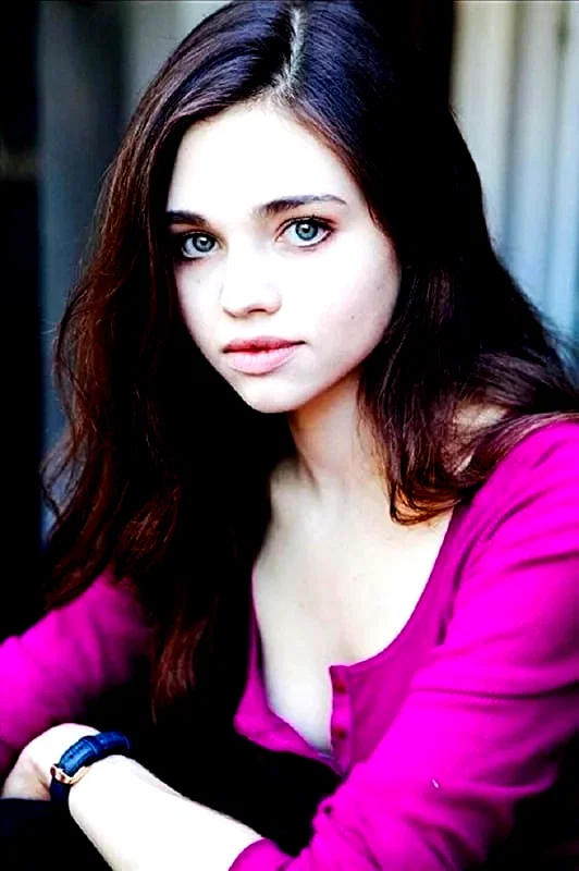 India Eisley
