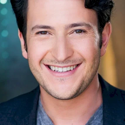  Matthew Bohrer