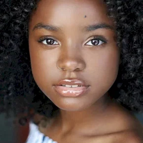 Photo star :  Saniyya Sidney