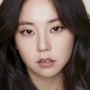 Photo star :  Ahn So-hee