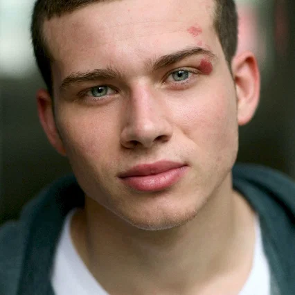 Oliver Stark
