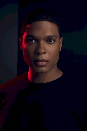  Ray Fisher photo
