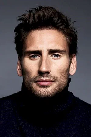 Photo de  Edward Holcroft