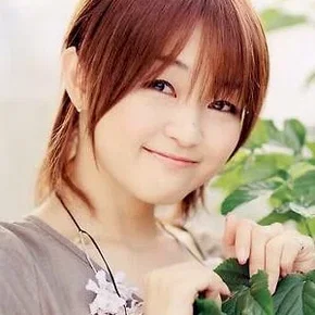 Photo star :  Chiwa Saitō