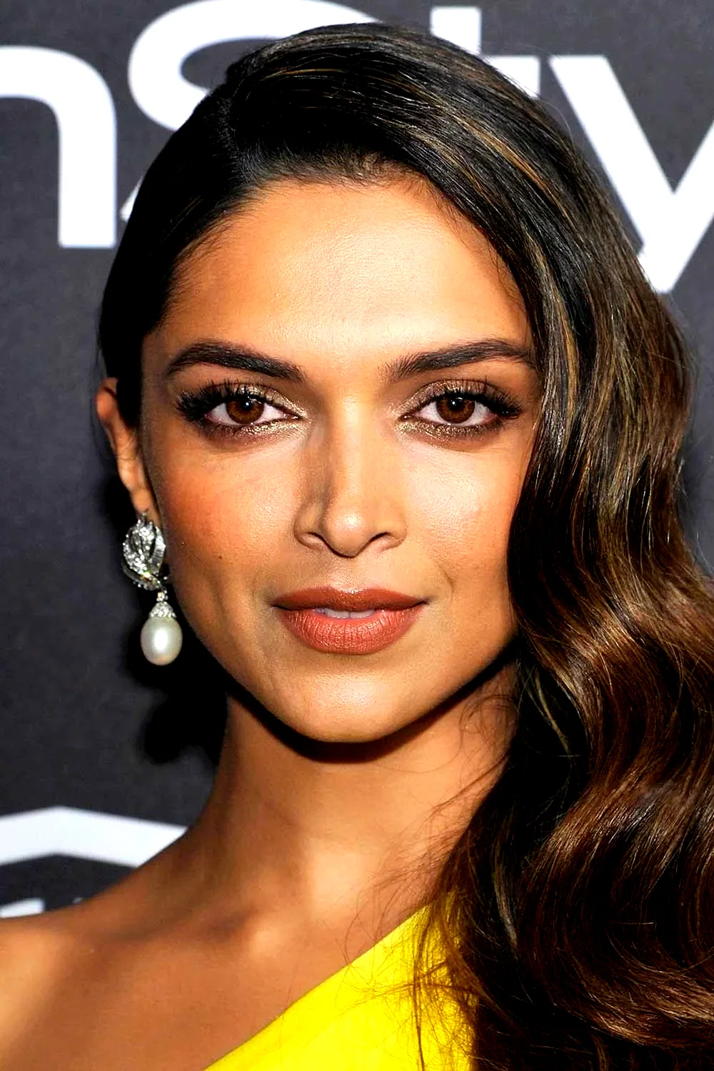  Deepika Padukone