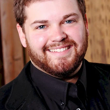  Brian Hull