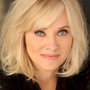 Photo star : Barbara  Crampton