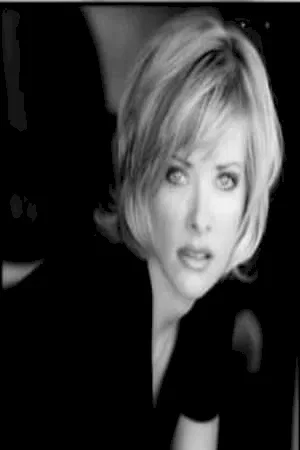 Barbara  Crampton photo