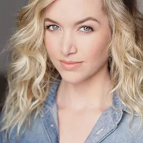 Photo star :  Kelley Jakle