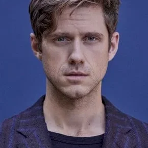 Photo star : Aaron Tveit