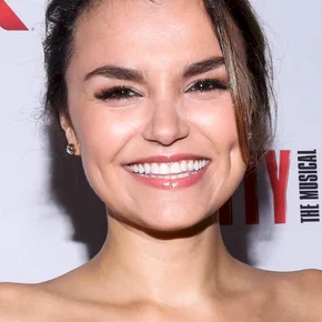 Photo star : Samantha Barks