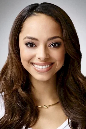  Amber Stevens West