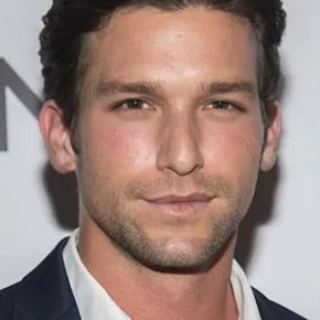 Photo star : Daren Kagasoff
