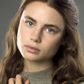 Photo star : Lucy Fry