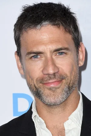 Adam Rayner photo